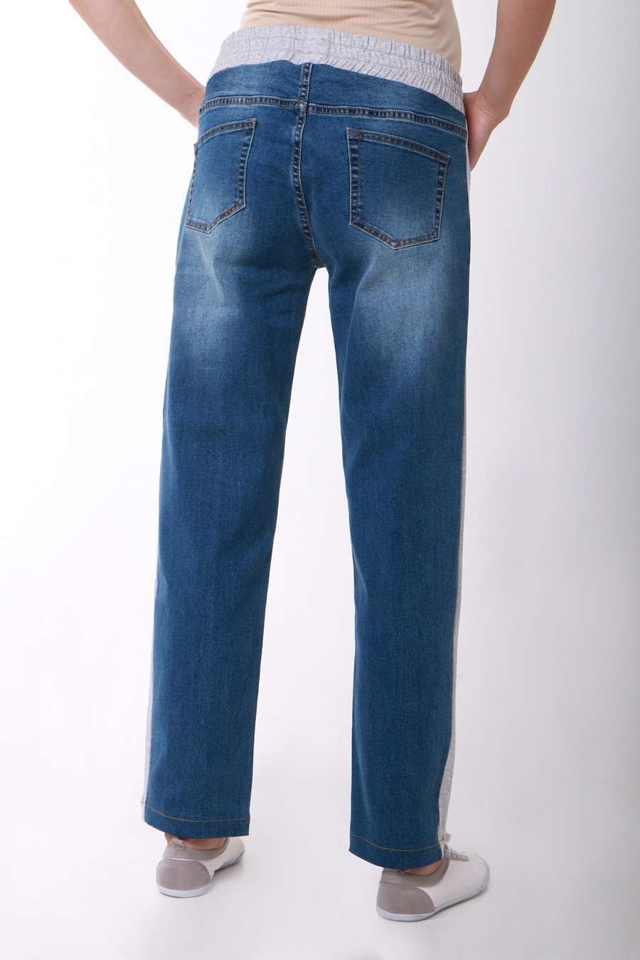 Брюки джинс прямого силуэта с вставками по бокам и эласт поясом светло-синий